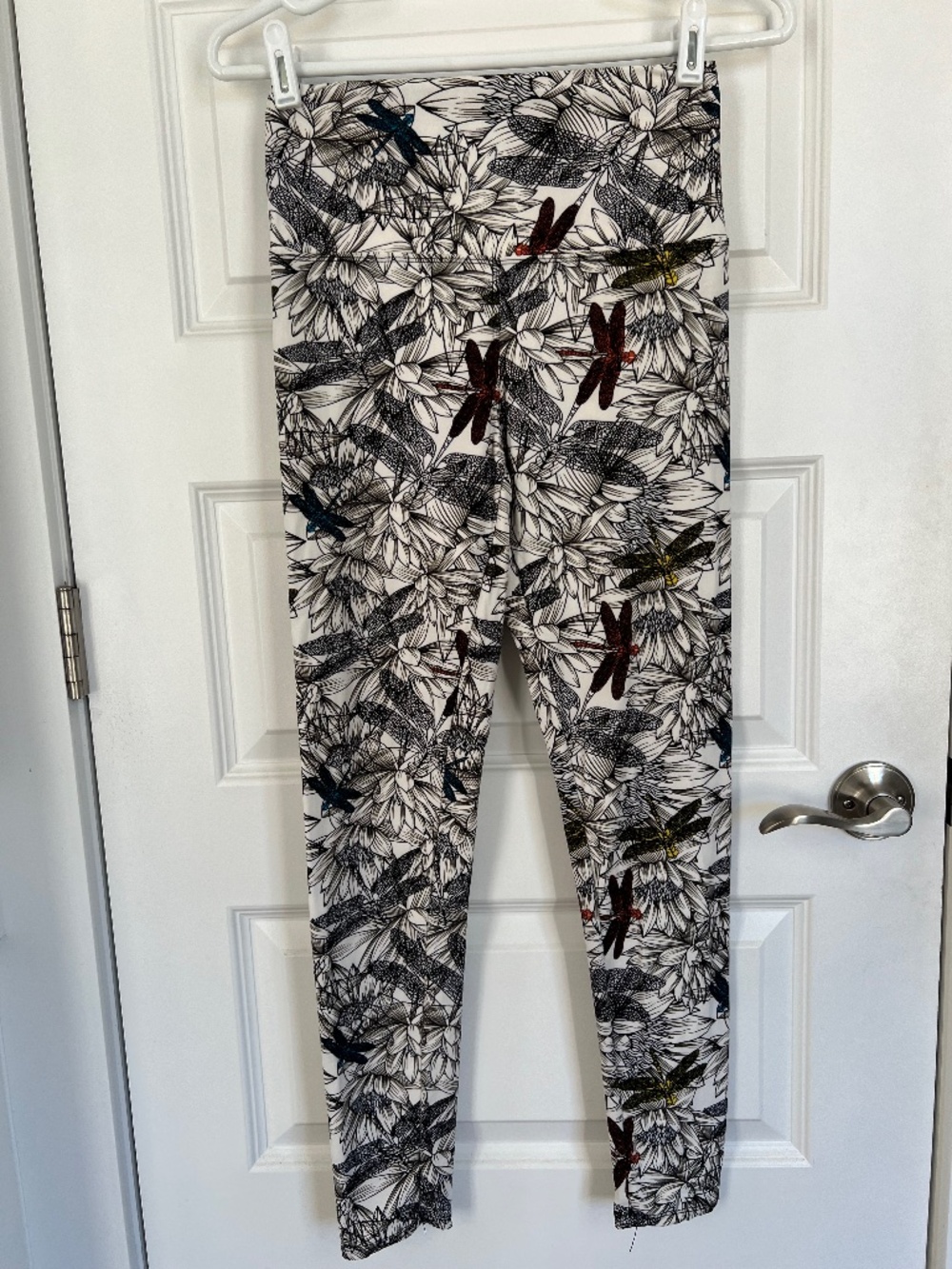 Women's dragonfly print leggings